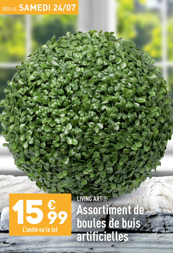 Assortiment de boules de buis artificielles