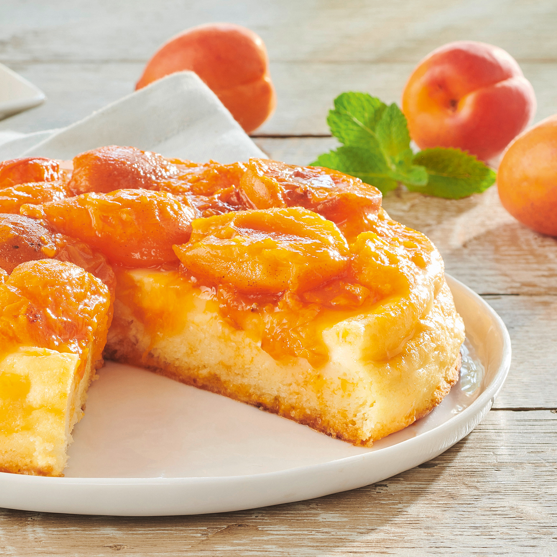 Gateau A La Faisselle Et Compotee D Abricots